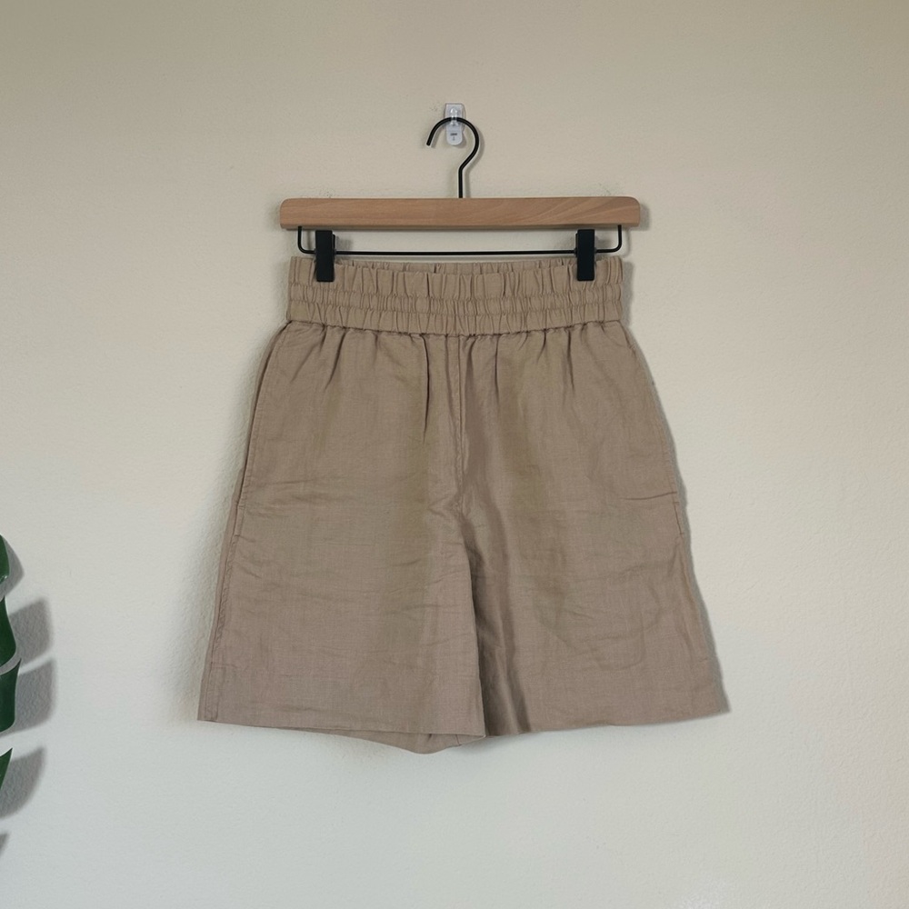 COS Beige Elastic Waist Linen Shorts